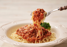 画像をギャラリービューアに読み込む, 牛肉100%のボロネーゼパスタ