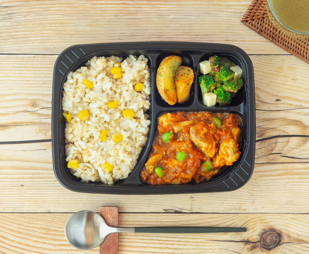 【期間限定】スパイスの香り際立つ本格チキンカレー